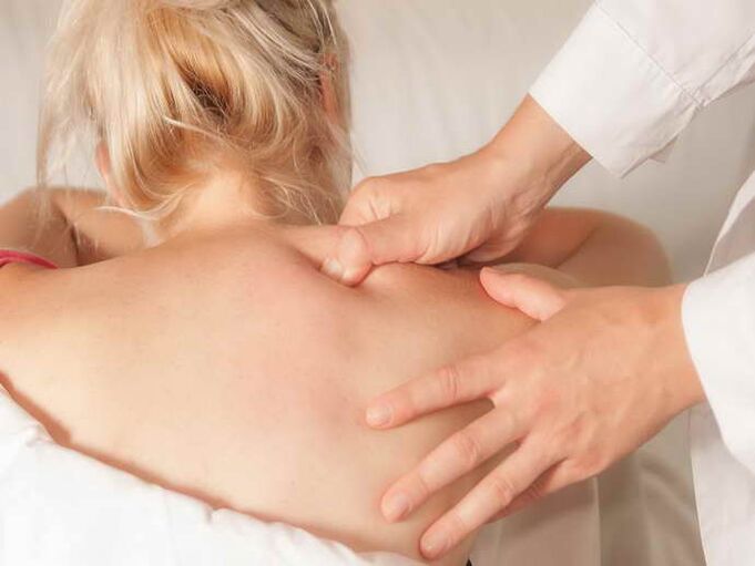 Massagem com osteocondrose torácica